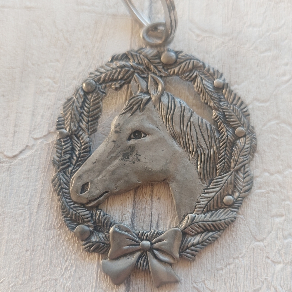 2003 Seagull Pewter Horse Head Wreath Christmas Ornament Charm Vintage Plating W